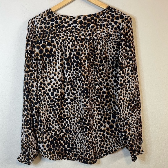 Loft Leopard Print Long Sleeve Button Front Shirt Size Small - Picture 6 of 9